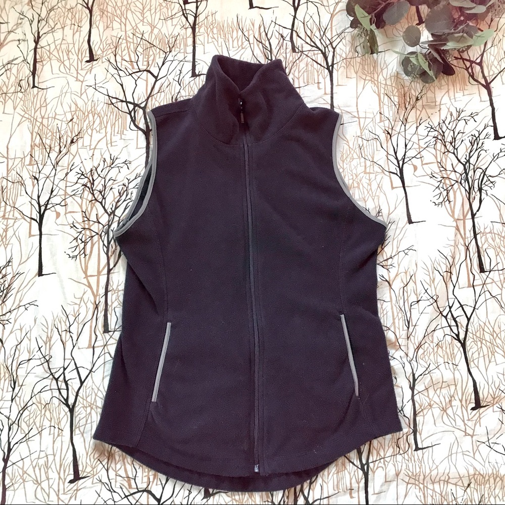 Old Navy Performance Fleece Vest Size S